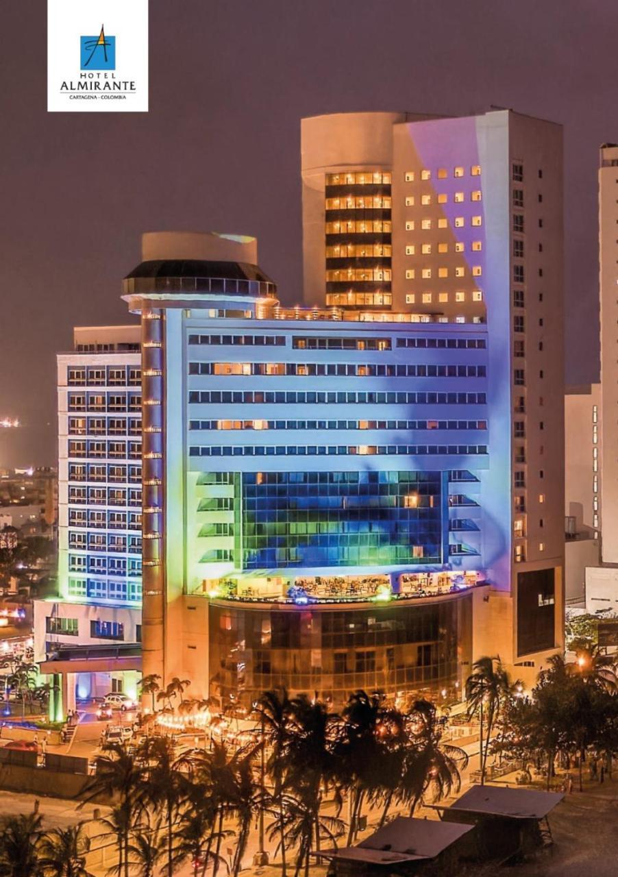 Hotel Almirante Cartagena Colombia Ngoại thất bức ảnh The hotel at night